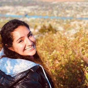 Meet your Posher, Melissa